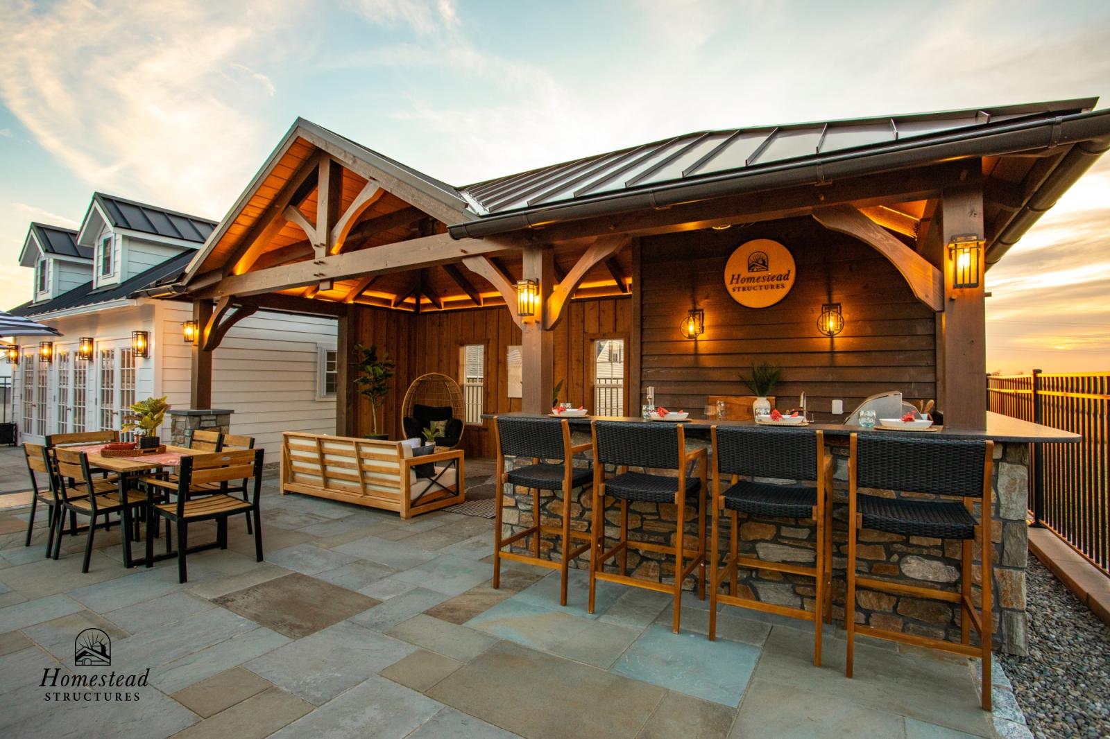 Display 7 14' x 28' Custom Timber Frame Avalon Pool House Homestead